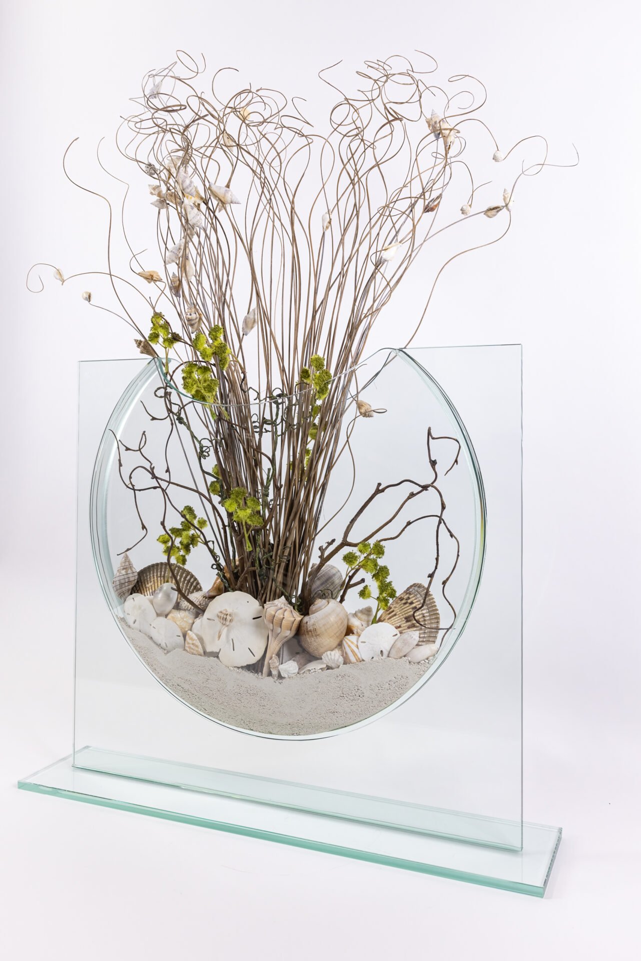 Large Clear Circular Stand With Beach Diorama