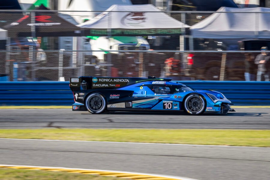 10 Wayne Taylor Andretti Racing Acura Entering International Hor