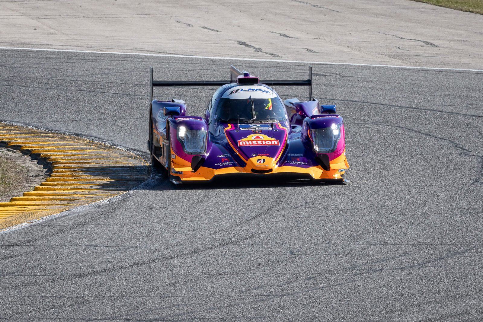 2 United Autosports Oreca Through West Horseshoe At Daytona International Speedway 2024