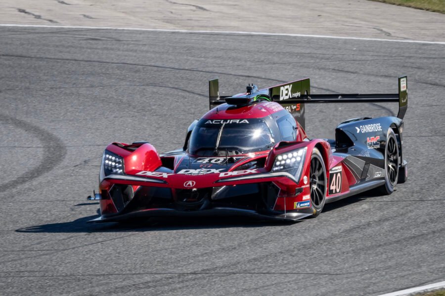 40 Wayne Taylor Andretti Racing Acura Through West Horseshoe At 