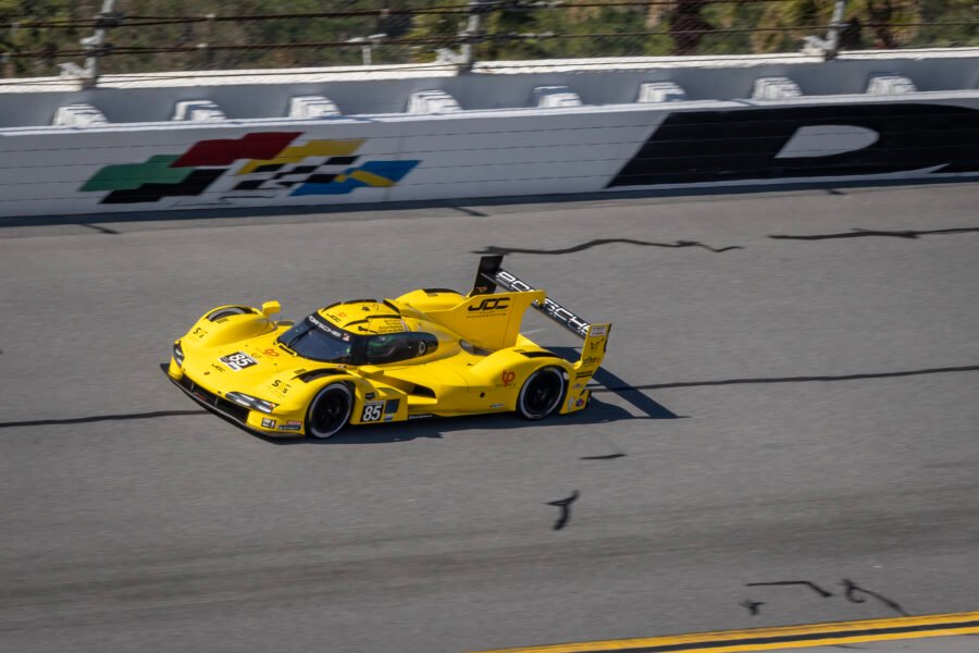 85 Jdc Miller Motorsports Porsche In Turn 1 At Daytona Internati