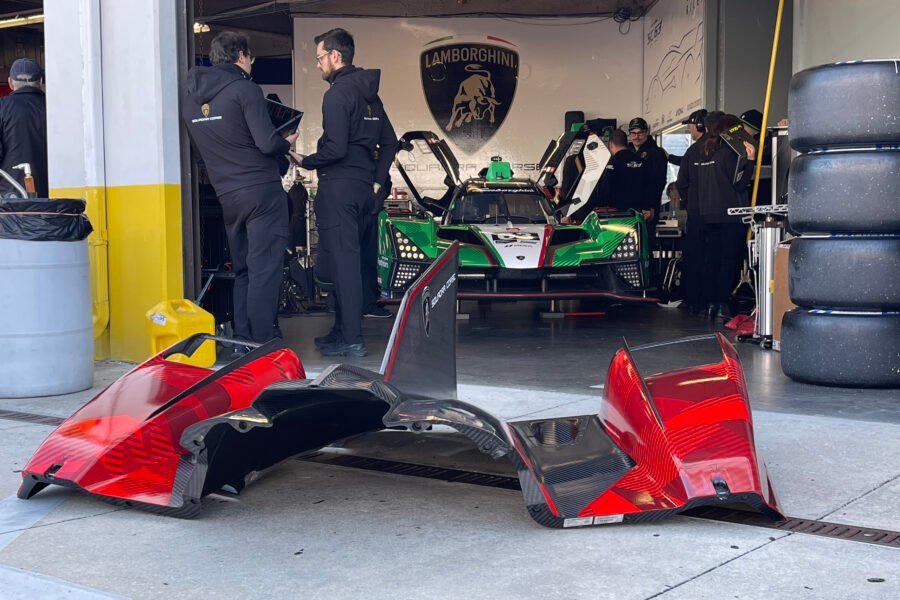 63 Automobili Lamborghini Garage At Daytona International Speedw