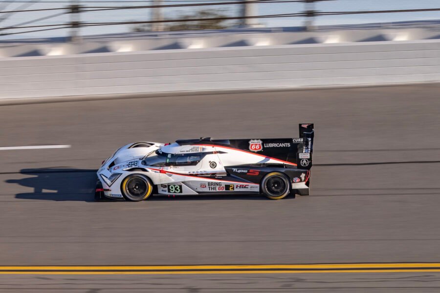 93 Meyer Shank Acura Exiting Turn 2 At Daytona International Spe