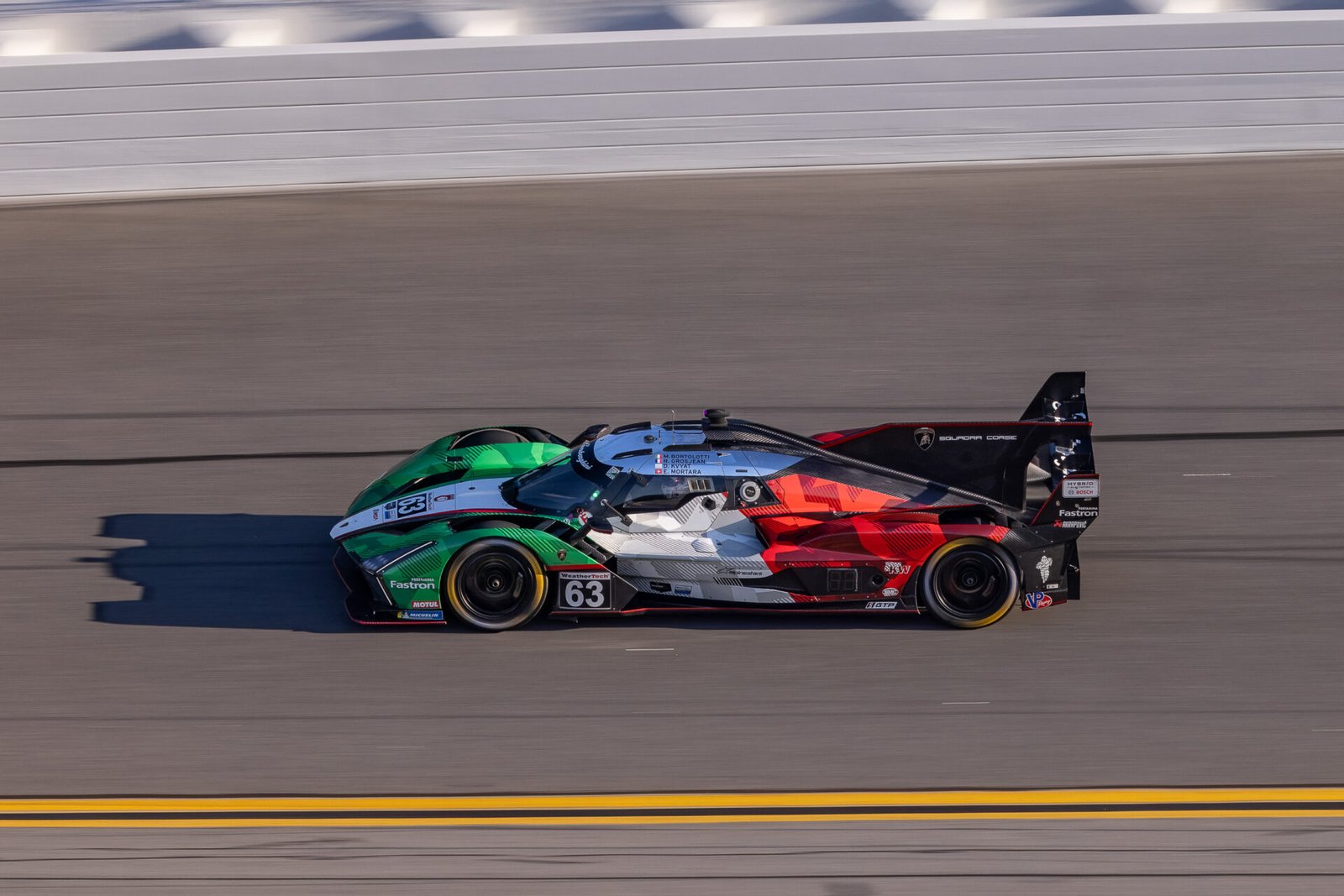 63 Automobili Lamborghini Exiting Turn 2 At Daytona International Speedway 2025