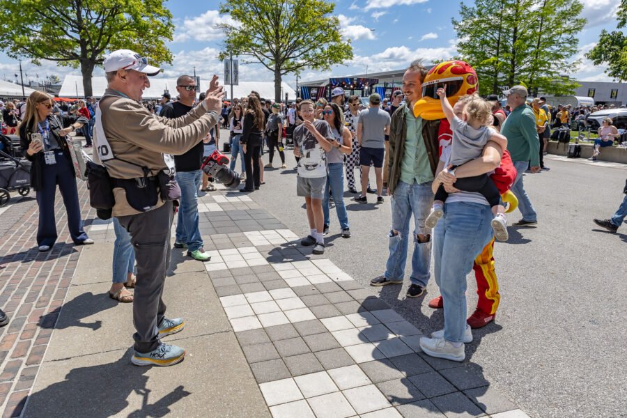 Steve Scaglione Takes Photo Of Family With Firehawk