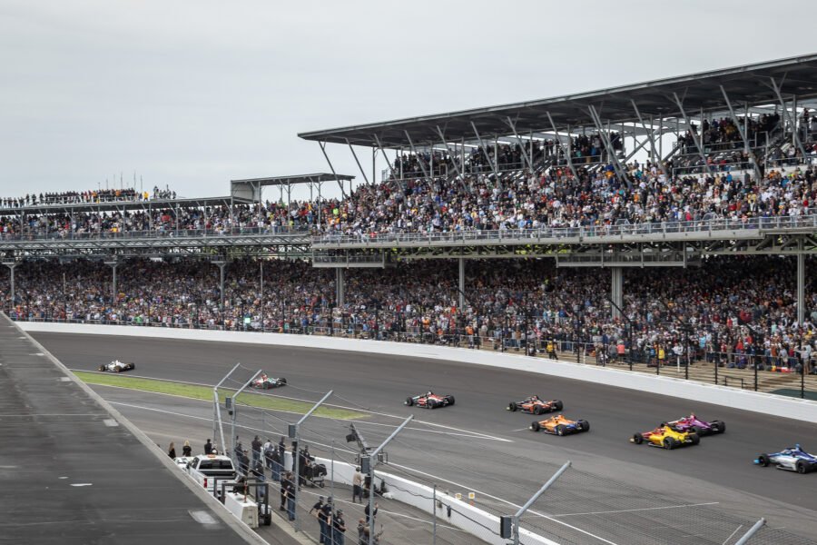 Field Heads Into Turn 1 At Start Of 2025 Indy 500