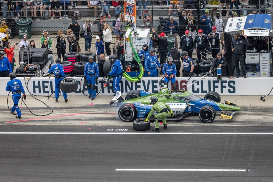 Helio Castroneves Takes Off After Pit Stop At 2025 Indy 500