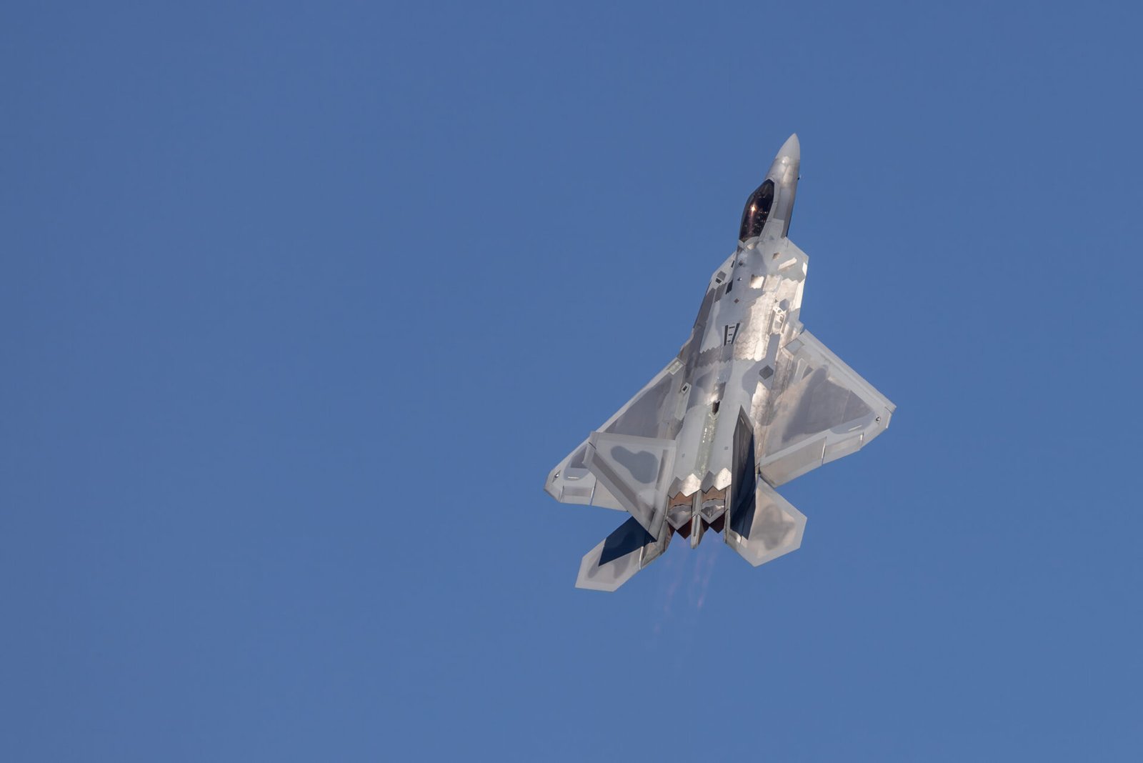 Air Force F 22 Raptor Climbs At High Speed