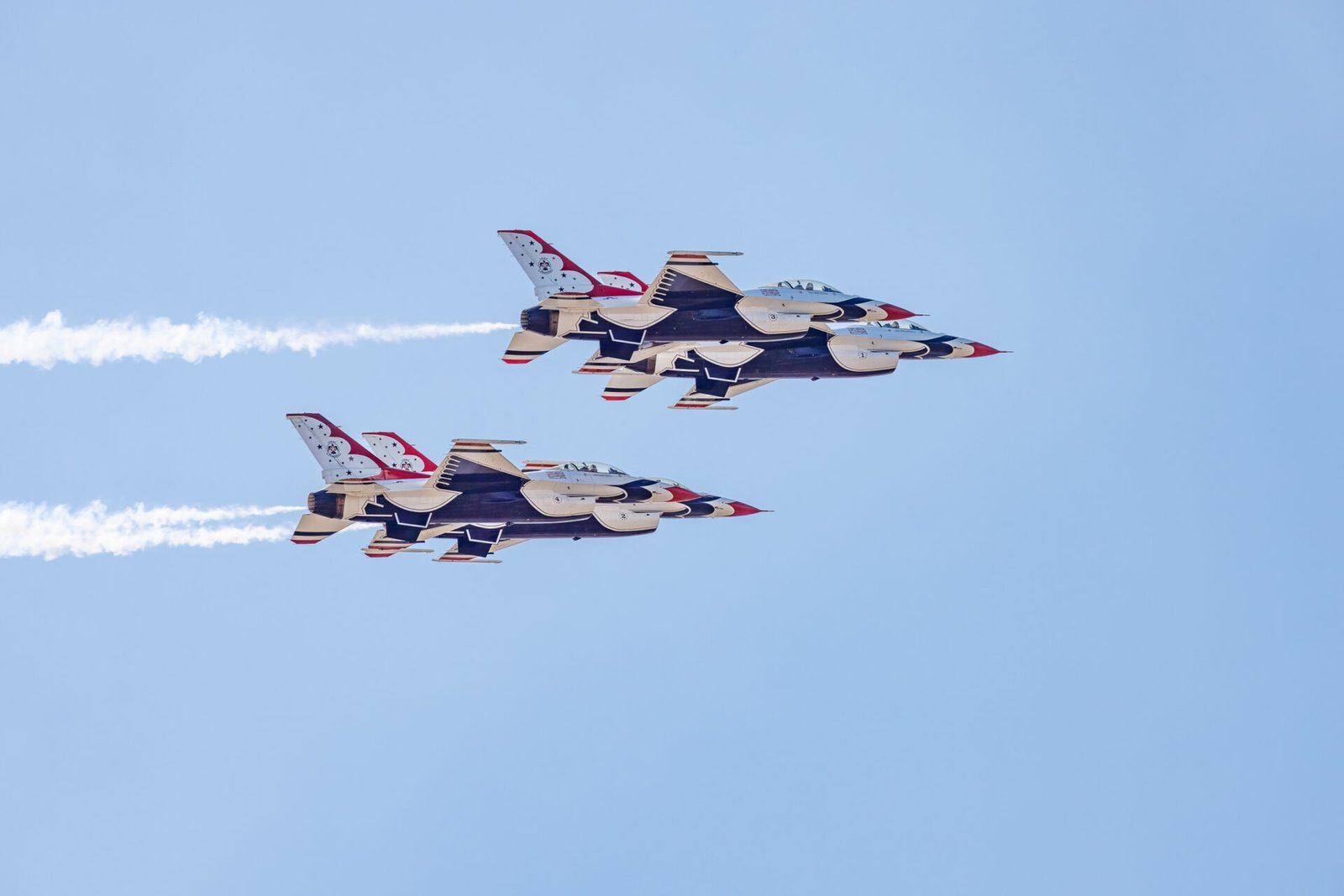 Air Force Thunderbirds Diamond Pass To Right