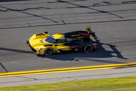 01 Chip Ganassi Racing Cadillac in Turn 1 at Daytona International Speedway - 2024 01 Chip Ganassi Racing Cadillac In Turn 1 At Daytona Internation