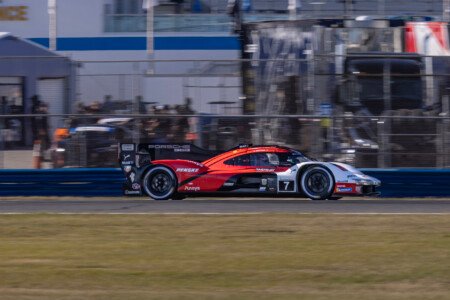 7 Penske Motorsports Porsche Heading Toward the International Horseshoe at Daytona International Speedway - 2025 7 Penske Motorsports Porsche Heading Toward International Horses